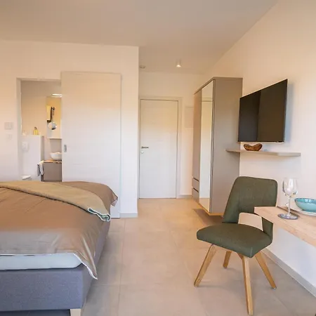 O'life Boutique Aparthotel 4*