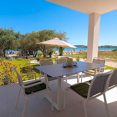 Apart-hotel O'life Boutique 4*